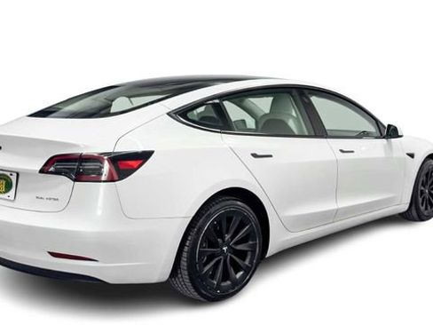 Used 2023 Tesla Model 3 Long Range image 2