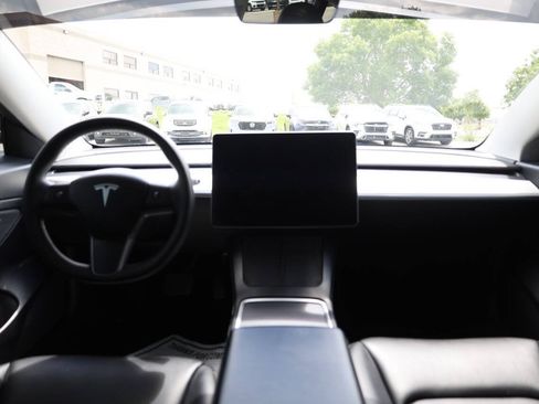 Used 2021 Tesla Model 3 Long Range AWD/4WD image 14