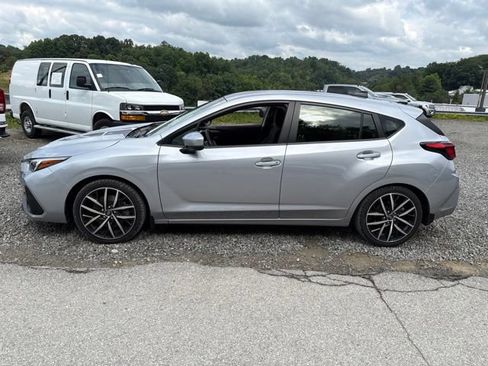 Used 2024 Subaru Impreza 2.0i Sport AWD/4WD image 2