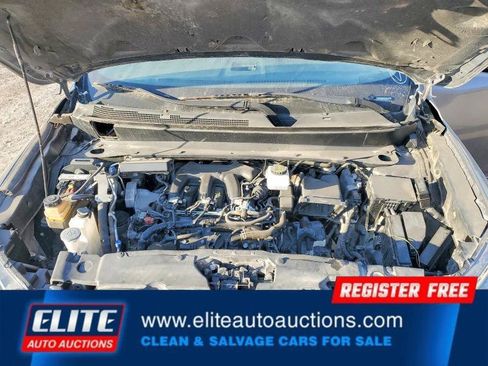 Used 2020 Nissan Pathfinder SV image 23