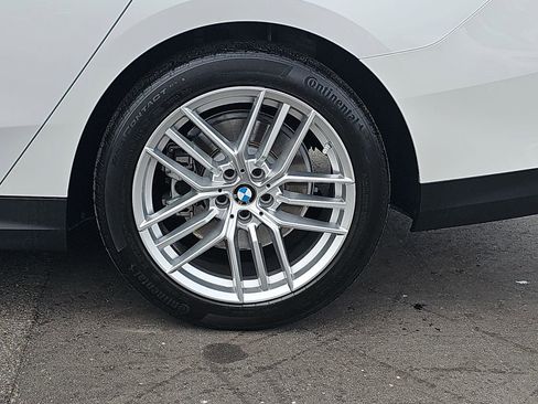 Used 2025 BMW 530i RWD image 37