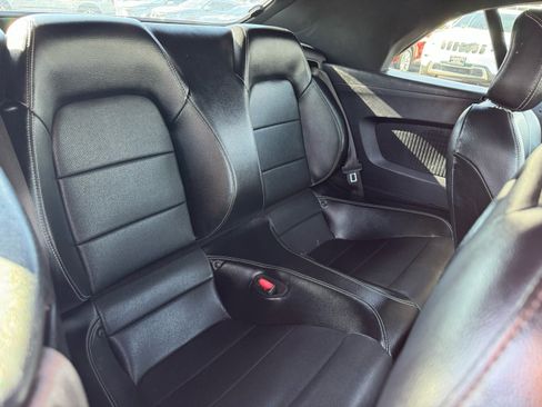 Used 2021 Ford Mustang Premium image 12