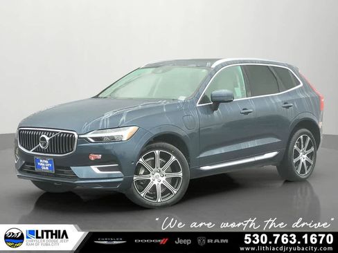 Used 2018 Volvo XC60 T8 Inscription w/ Advanced Package image 1