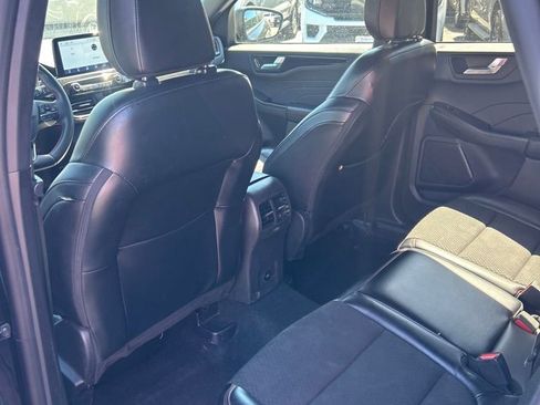 Used 2024 Ford Escape ST-Line image 10