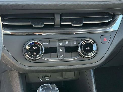 New 2026 Buick Envista Preferred w/ Advanced Safety Package image 10