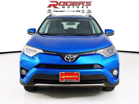 Used 2016 Toyota RAV4 XLE AWD/4WD image 7