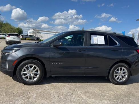 Used 2023 Chevrolet Equinox LT image 5