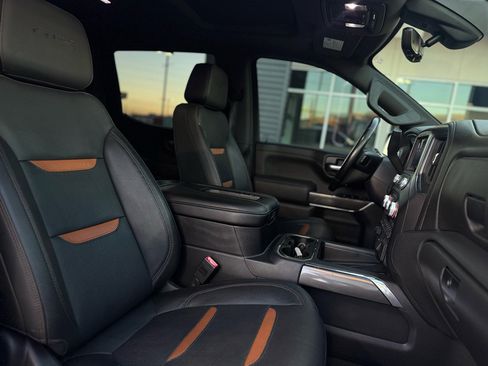 Used 2019 GMC Sierra 1500 AT4 w/ AT4 Premium Package image 14