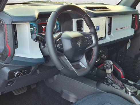 New 2026 Ford Bronco Heritage Edition AWD/4WD image 3