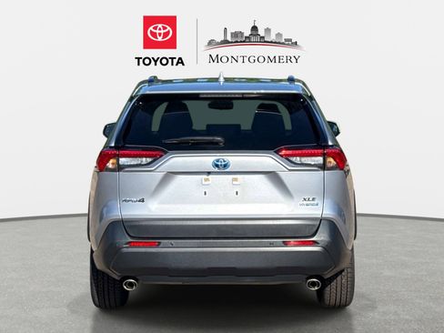 Used 2024 Toyota RAV4 XLE Premium w/ Weather Package AWD/4WD image 4