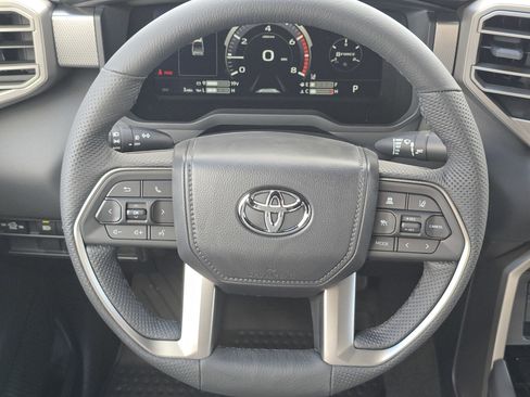 New 2026 Toyota Tundra Limited AWD/4WD image 16
