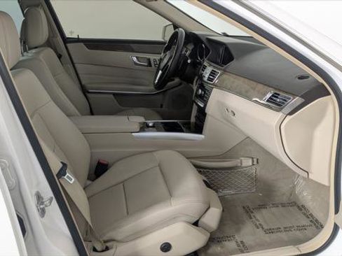 Used 2015 Mercedes-Benz E 350 Sedan w/ Premium 1 Package image 21