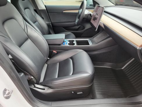 Used 2023 Tesla Model 3 Standard Range RWD image 8
