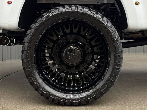 Used 2026 Ford F450 Platinum AWD/4WD image 11