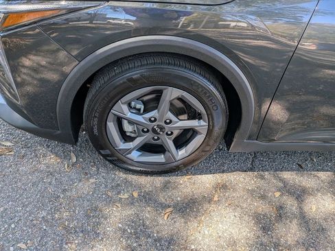 Used 2025 Kia K4 LXS image 33