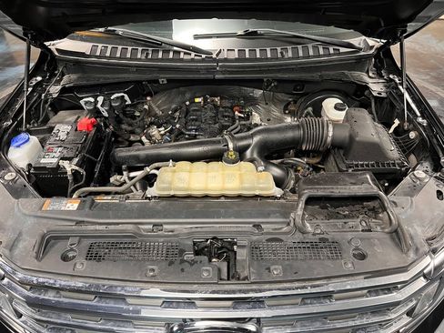 Used 2021 Ford Expedition Max Limited AWD/4WD image 17