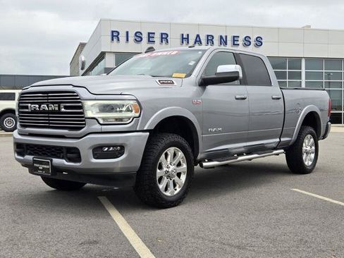 Used 2021 RAM 2500 Laramie AWD/4WD image 2