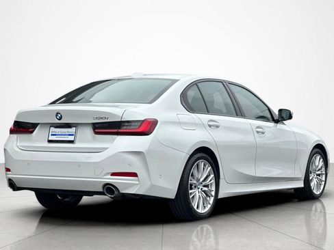 Used 2023 BMW 330i Sedan w/ Premium Package RWD image 5