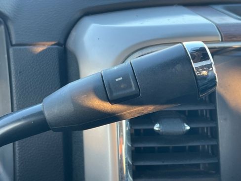 Used 2017 RAM 3500 Laramie w/ Convenience Group image 18