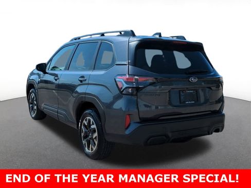 Used 2025 Subaru Forester Premium w/ Convenience Package #1 image 4