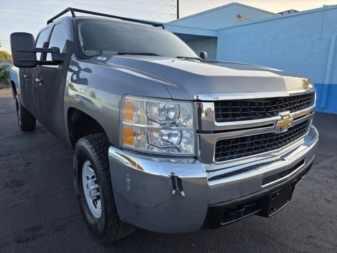 Used 2008 Chevrolet Silverado 2500 W/T AWD/4WD image 1
