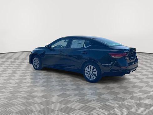 Certified 2025 Nissan Sentra S image 7