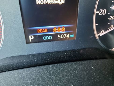 Used 2025 Toyota Corolla LE image 17