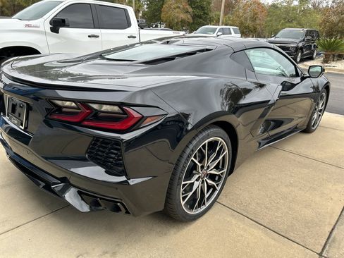 New 2026 Chevrolet Corvette Stingray image 10