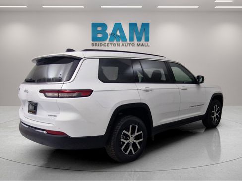 New 2025 Jeep Grand Cherokee L Limited image 7