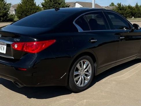 Used 2016 INFINITI Q50 3.0t Premium w/ Driver Assistance Package AWD/4WD image 7