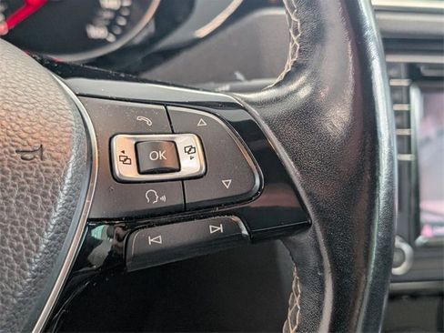 Used 2016 Volkswagen Jetta Sport image 22