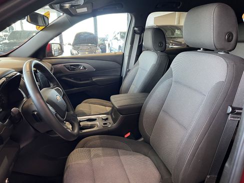 Used 2023 Chevrolet Traverse LT AWD/4WD image 35