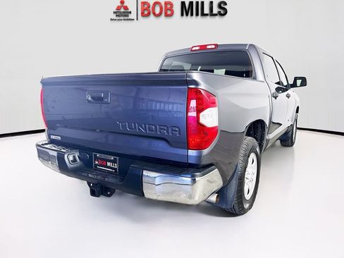 Used 2018 Toyota Tundra SR5 w/ SR5 Upgrade Package RWD image 7