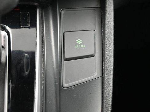 Used 2019 Honda CR-V EX image 25