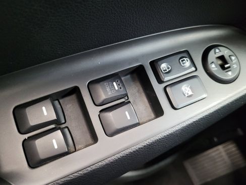 Used 2017 Kia Forte LX image 27