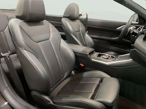 Used 2025 BMW 430i Convertible w/ Premium Package RWD image 93