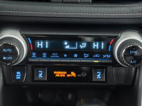 Certified 2022 Toyota RAV4 XLE Premium image 26