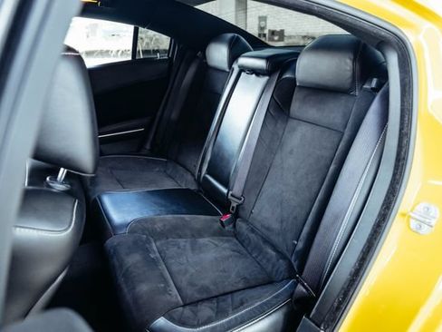 Used 2018 Dodge Charger SRT w/ Technology Group RWD image 69