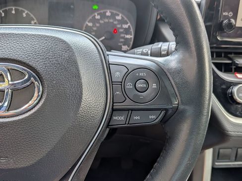 Used 2024 Toyota Corolla Cross AWD Hybrid image 21