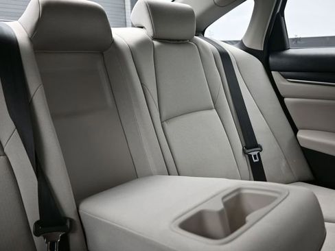 Used 2021 Honda Accord Hybrid image 20