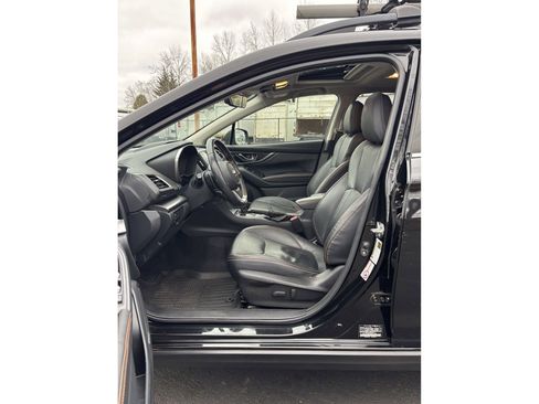 Used 2019 Subaru Crosstrek 2.0i Limited w/ Moonroof Package w/Navigation image 19