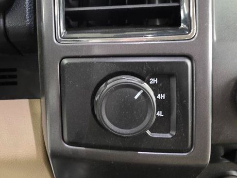 Used 2017 Ford F150 XLT AWD/4WD image 22