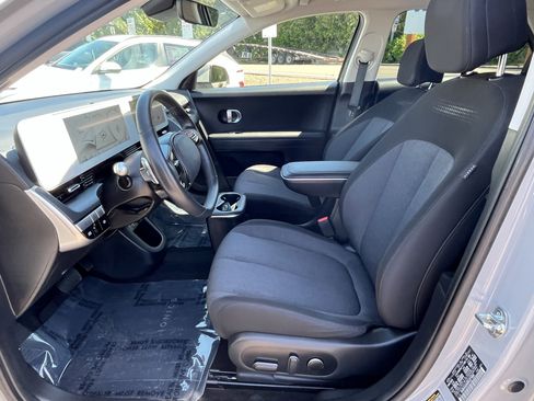Certified 2024 Hyundai Ioniq 5 SEL RWD image 10