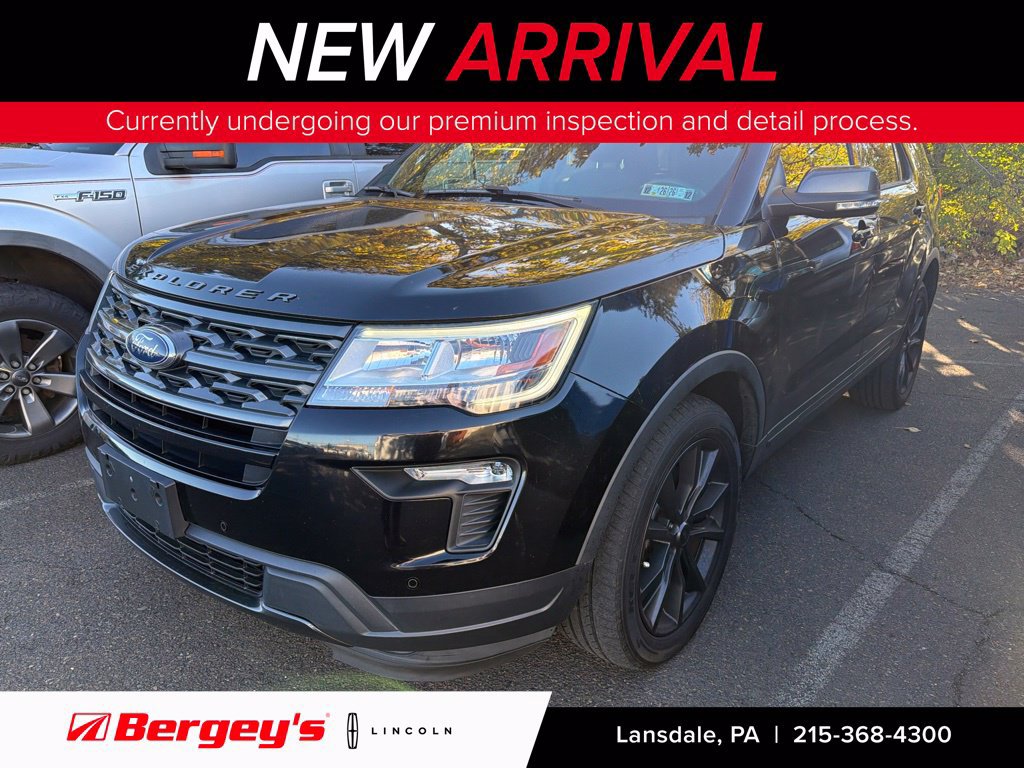 Used 2019 Ford Explorer XLT w/ Equipment Group 202A AWD/4WD image 1