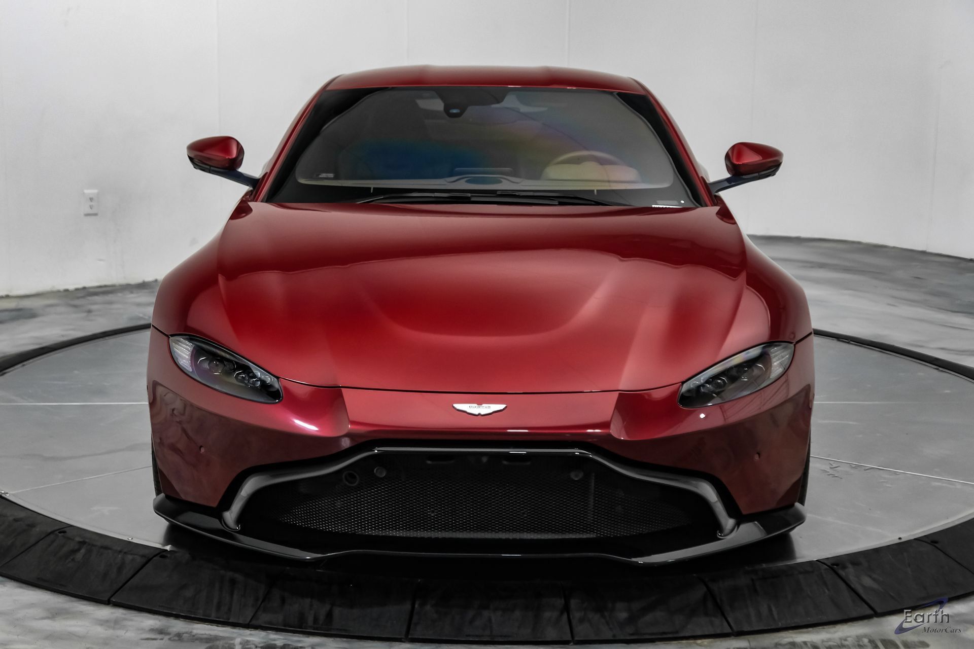 Used 2020 Aston Martin V8 Vantage Coupe RWD image 35
