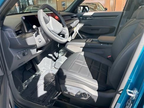 New 2026 Kia EV9 Land w/ Nightfall Edition Package image 3