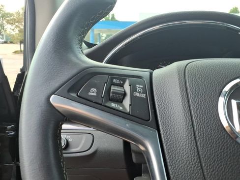 Used 2022 Buick Encore Preferred w/ Safety Package AWD/4WD image 14