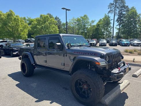 Used 2021 Jeep Gladiator Mojave AWD/4WD image 3