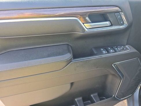 Used 2023 Chevrolet Silverado 1500 LT AWD/4WD image 21