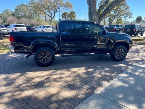 Used 2023 Toyota Tacoma SR5 image 6